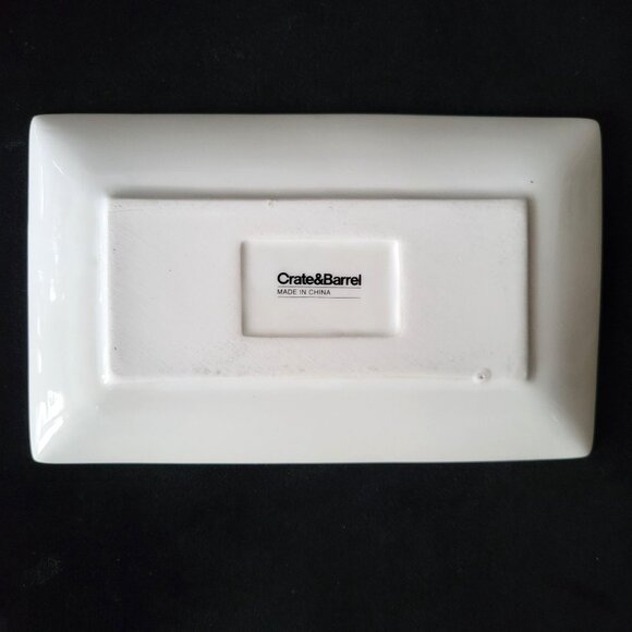 Crate & Barrel Craft Beer Craft Beer Witty Barware Snack Tray - Blonde - Picture 2 of 4